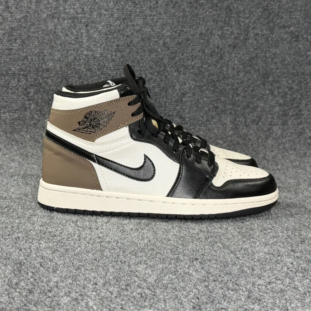 Jordan 1 Retro High Shoes Mens 8 Dark Mocha Leather Athletic Basketball Sneakers